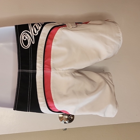 Vans Off The Wall, Size 5, Waist 30”/Inseam 8” Board Shorts, White, Pink, Black - Picture 4 of 6